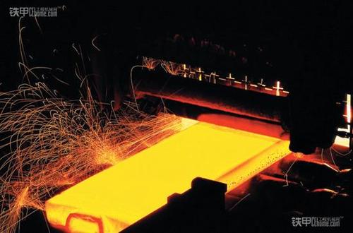 �yӋ�֣�1��2�º�ɫ����ұ���͉��Ӽӹ��I�½�34.4%